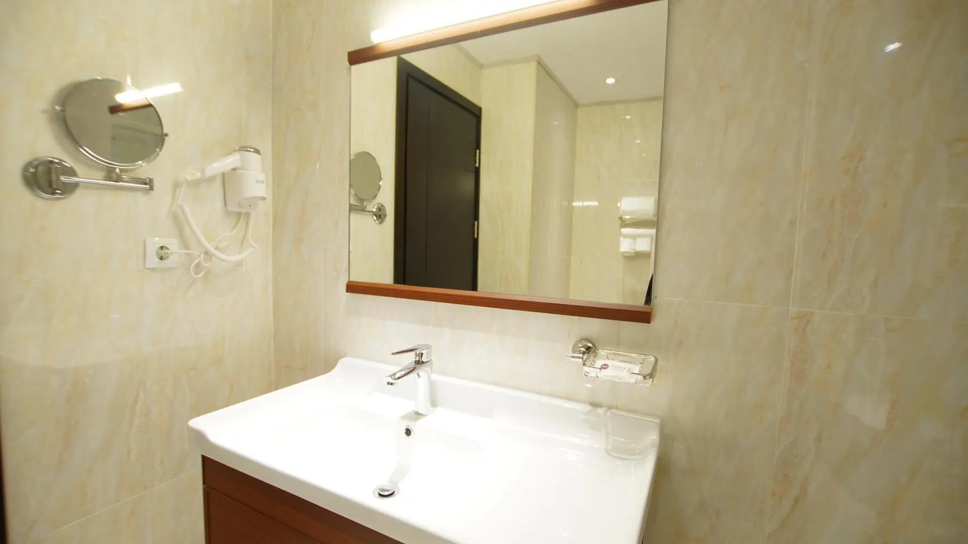 Hotel Best Western Premier Dynasty Addis Abeba