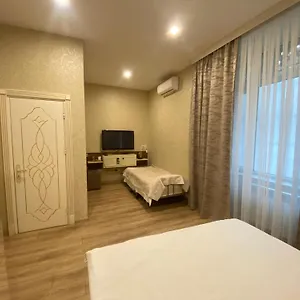 https://midcity-hotel.aboutbakuhotels.com